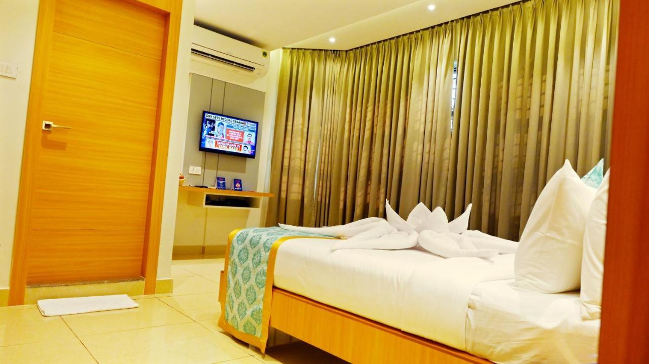 Hotel Sri Krishna Residency Udupi Esterno foto