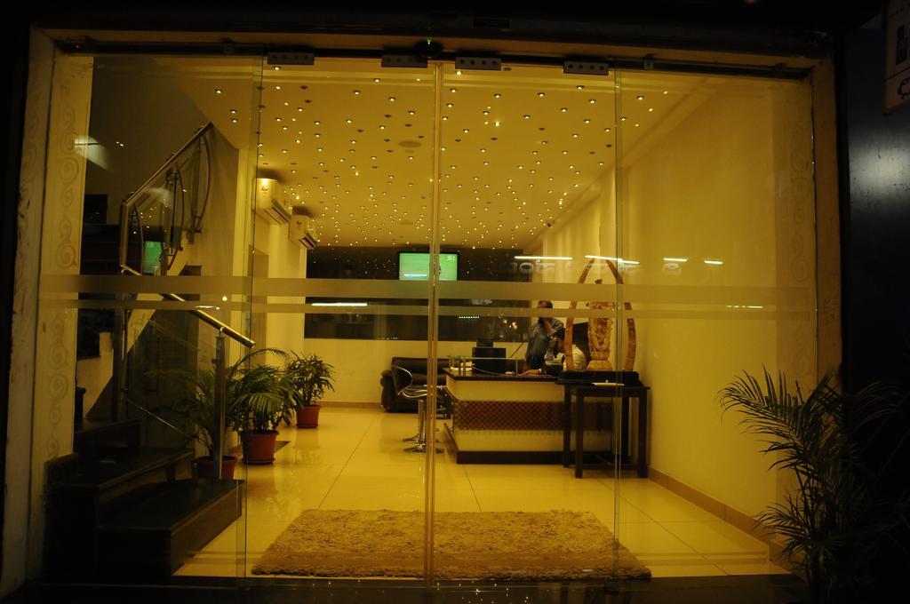 Hotel Sri Krishna Residency Udupi Esterno foto