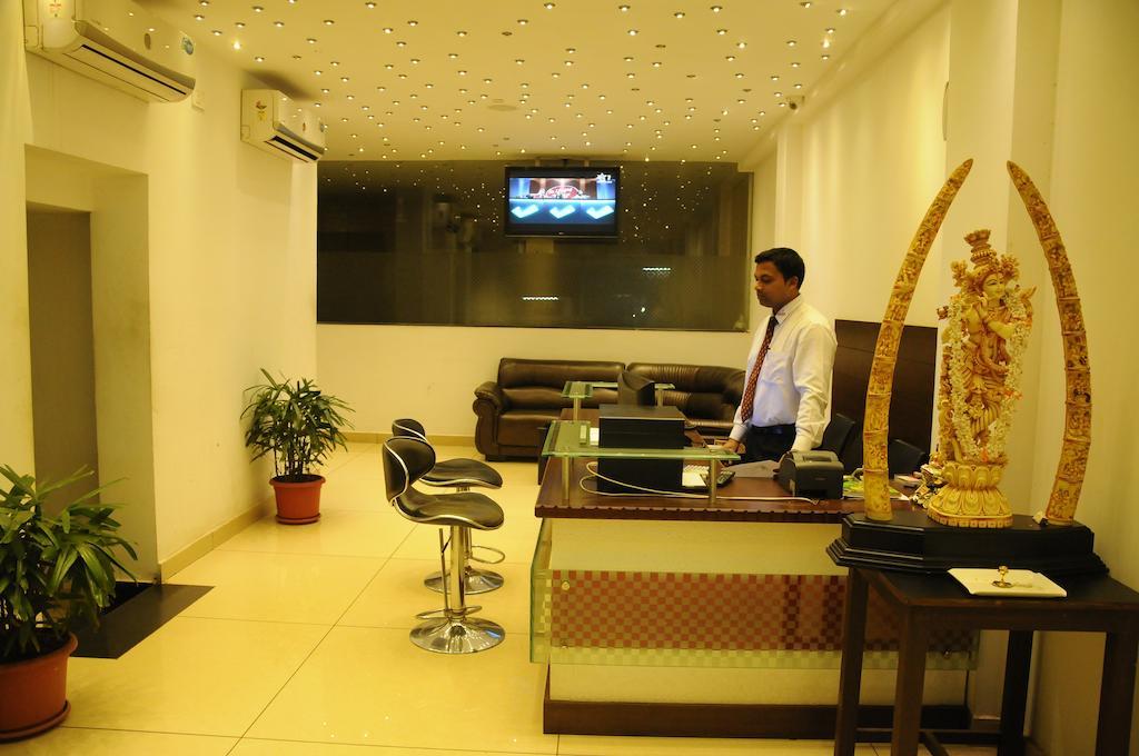 Hotel Sri Krishna Residency Udupi Esterno foto