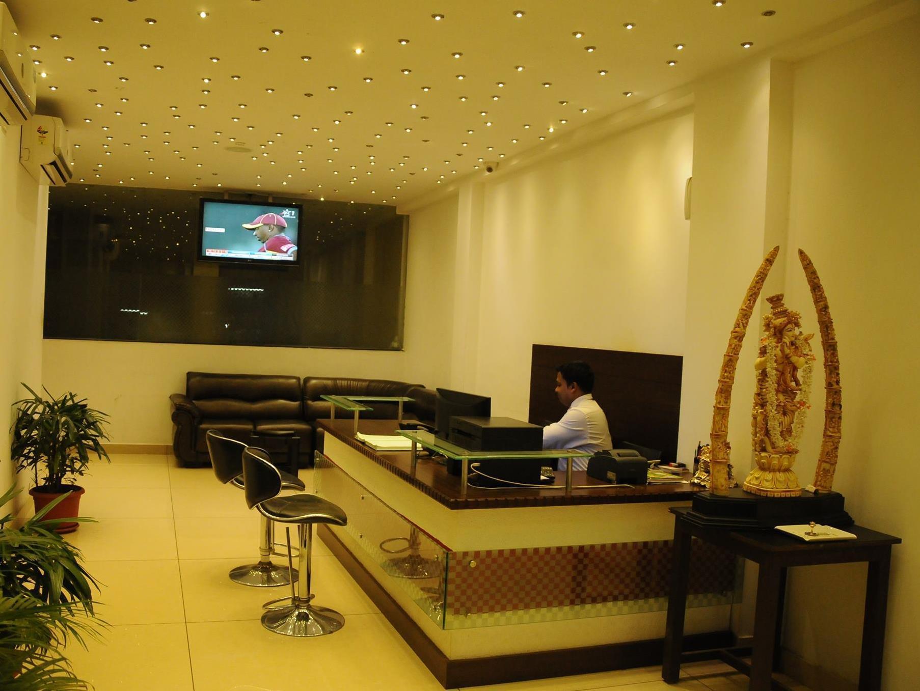 Hotel Sri Krishna Residency Udupi Esterno foto