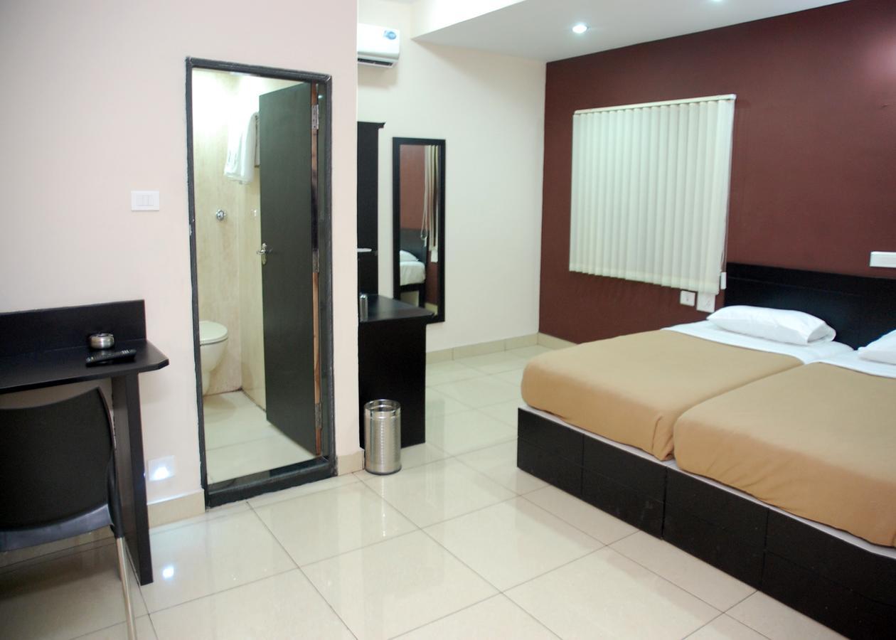 Hotel Sri Krishna Residency Udupi Esterno foto